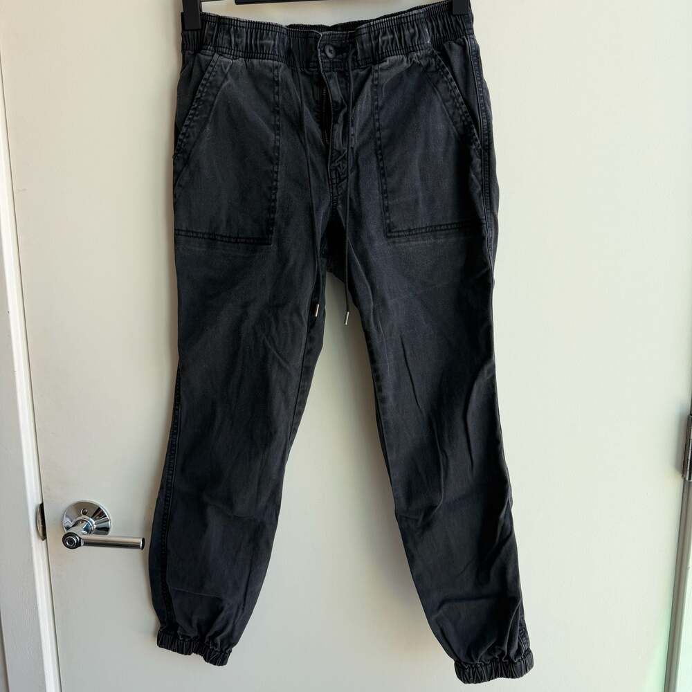 American Eagle Black Utility Jogger Pants Size 6 Short